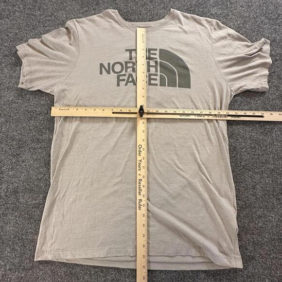 The North Face Men’s Logo Tee Shirt Size L – Soft Breathable Cotton Blend Q-15 - Picture 7 of 8
